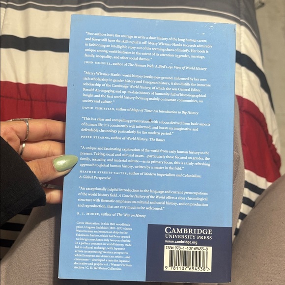 Book bundle - Picture 8 of 8